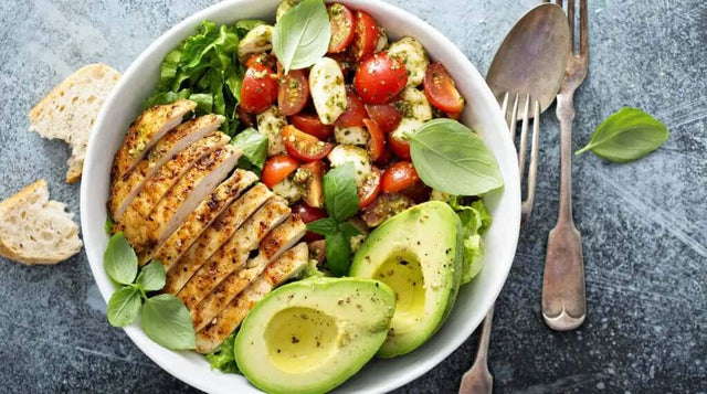 GLP-1 Chicken Bowl | 48g Protein, 570 Calories.